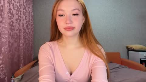 anne_blossomm online show from February 21, 4:51 pm