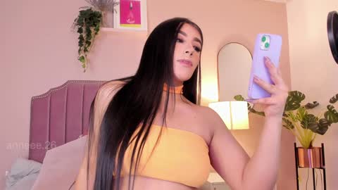 Anne  online show from February 7, 1:11 pm