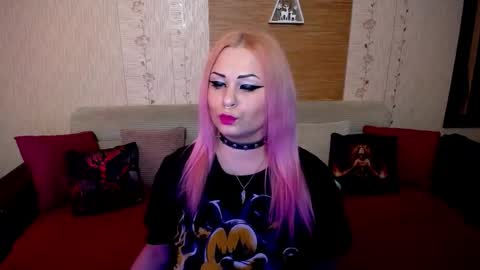 Snapshot of annessixreign chatting on October 21, 11:03 am AnnessixReign online show from October 21, 11:03 am