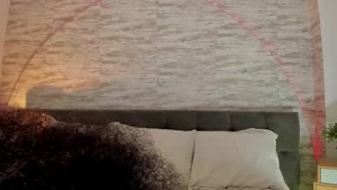 Anneth online show from October 1, 8:47 pm