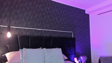 Anneth online show from February 5, 7:53 pm