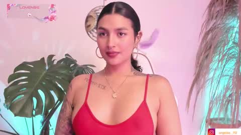 Angel online show from November 4, 4:56 pm