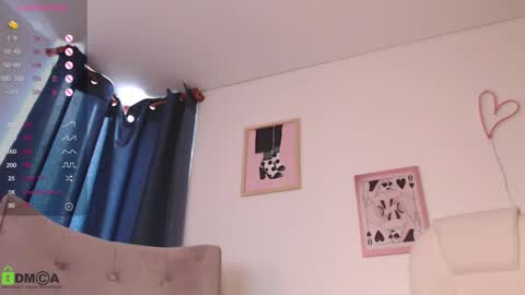 Annie online show from October 10, 4:12 pm