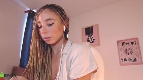 Annie online show from March 12, 12:57 pm