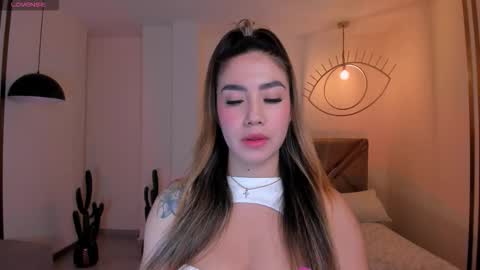 Annie Monroe online show from February 4, 11:24 am