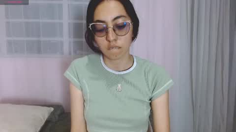 Annie Sparkle online show from April 11, 12:17 am