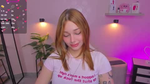 VIVIANNA online show from March 2, 3:28 am