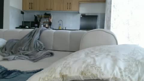 anntekla online show from March 31, 9:09 am