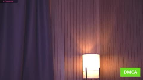 Annuetta online show from November 13, 3:22 pm