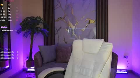 Ana online show from November 1, 1:04 pm