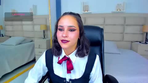 AnnyT online show from October 3, 9:31 pm