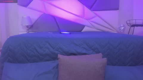 AnnyT online show from January 4, 9:20 pm