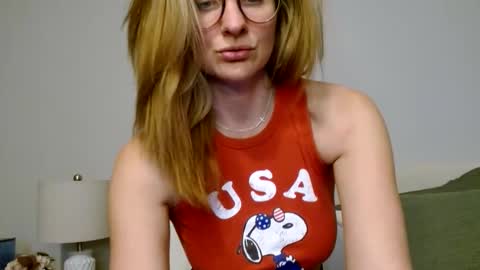 heyitsansley online show from March 14, 1:50 am