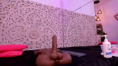 Anto  online show from January 17, 9:44 pm