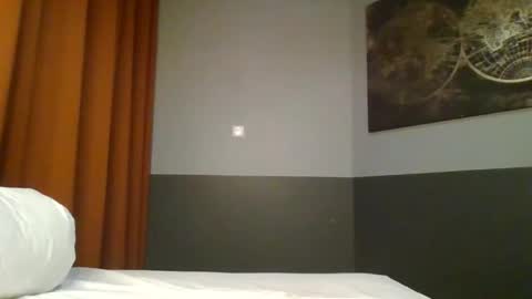 Anne online show from November 21, 8:49 am