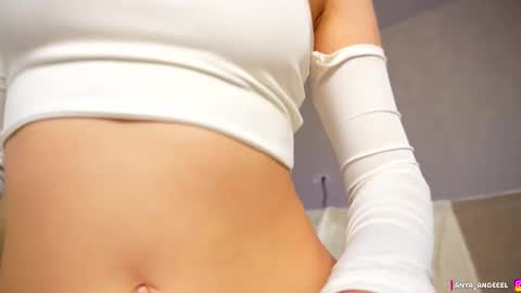 anya angeeel online show from March 10, 5:50 pm