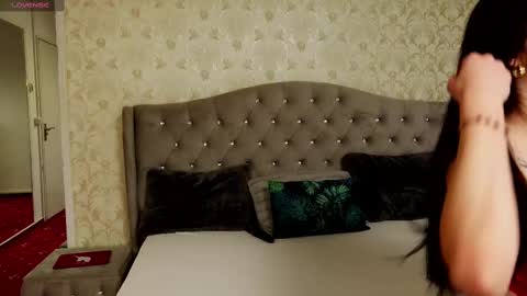 anya_noire online show from February 9, 10:09 am