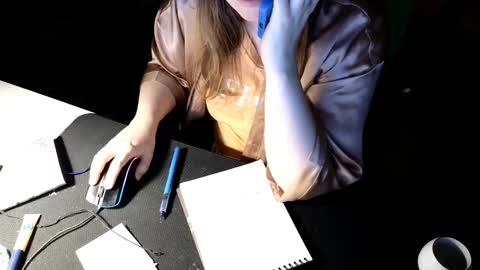 Anastasiia Strunnikova online show from February 6, 1:43 pm