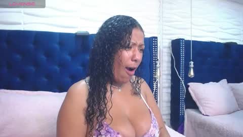 Anyela  online show from May 12, 4:13 pm