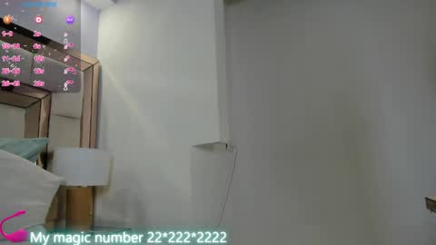 Anyi online show from April 9, 10:15 pm