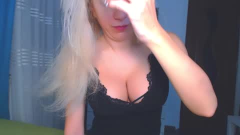 An online show from January 9, 1:29 am