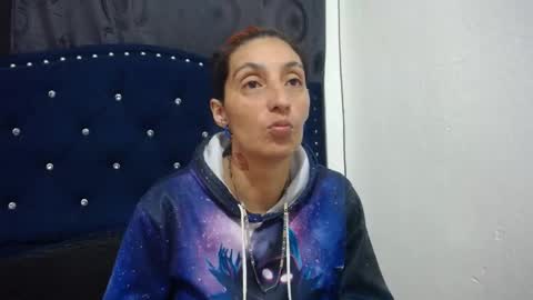 anyu online show from December 16, 1:31 am