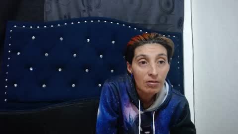 anyu online show from December 31, 7:42 am