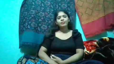 Aparalux online show from February 23, 6:40 pm