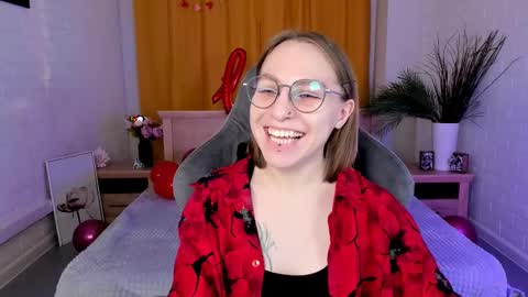 APHEX QUEEN online show from February 12, 1:06 pm