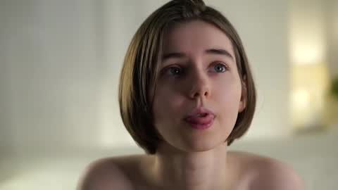 Meghan online show from December 22, 12:19 pm