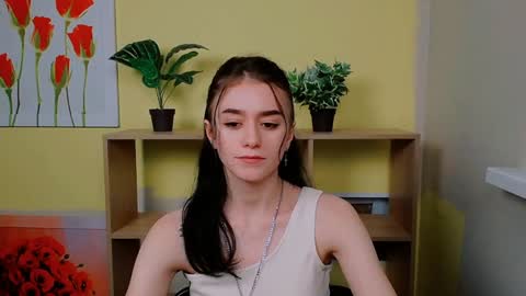 Aprill online show from December 26, 9:15 pm