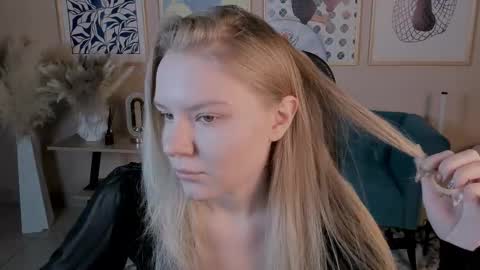 April. All year round.  online show from November 12, 3:04 am