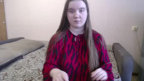 Josefin online show from April 4, 10:14 am