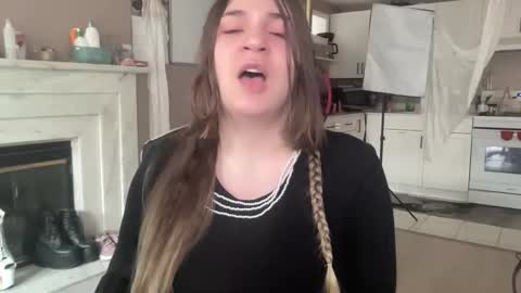 BustyPrincessLeila online show from February 16, 9:48 pm