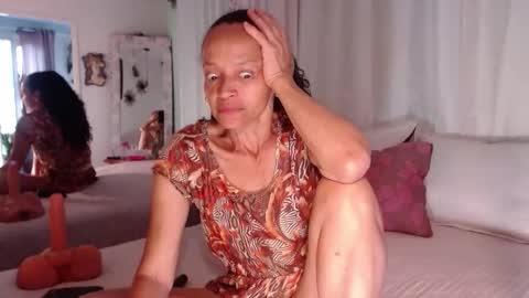 Nadia Cyel online show from March 9, 9:40 pm