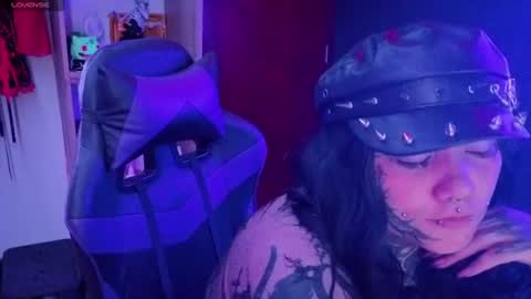 Carolain online show from July 25, 5:03 am