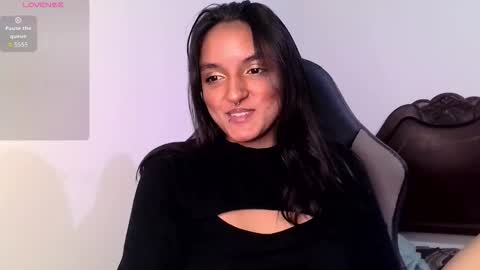 Bella online show from October 8, 7:18 pm