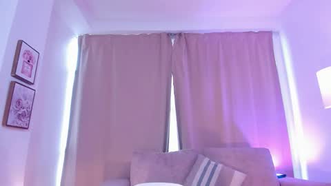 Ari online show from March 5, 6:15 pm