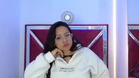 Snapshot of aria_cloud69 chatting on October 27, 4:35 pm aRIA online show from October 27, 4:35 pm