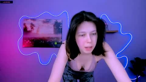 aria_wild_ online show from April 10, 6:58 pm