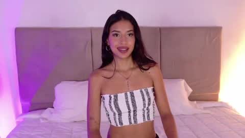 A R I A  online show from June 2, 10:33 pm