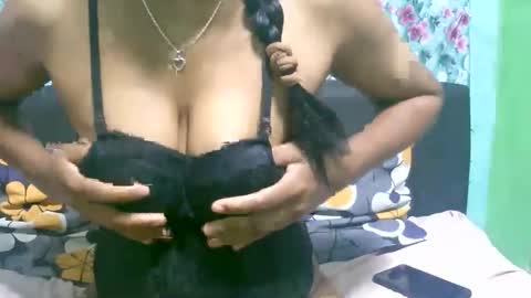 ariah13 online show from January 12, 3:34 am