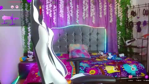 Ariana online show from March 6, 4:13 pm