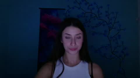 Ariana online show from November 24, 1:02 pm