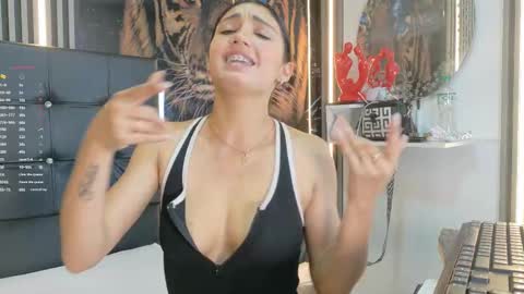 ariana_toro online show from March 26, 4:09 pm