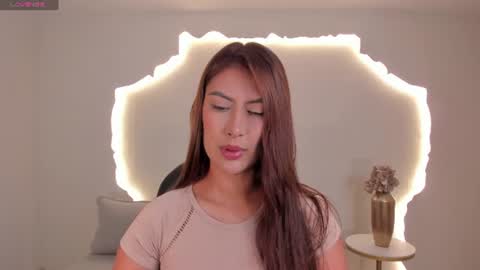 Ariana Dumont online show from June 20, 11:36 am
