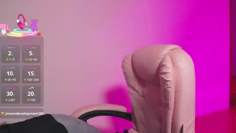 arianahot777 online show from April 16, 9:39 pm