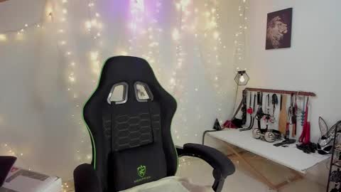 Snapshot of arianna_connor1 chatting on September 25, 1:59 am Arianna Connor online show from September 25, 1:59 am