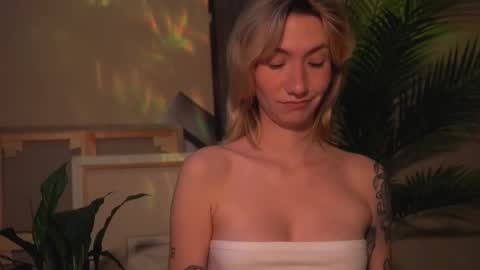 Olivka online show from September 26, 5:38 am