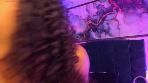 Arianna  online show from January 9, 6:40 am